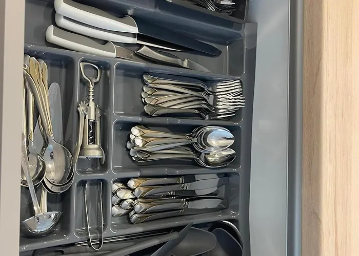 Sag In The Heart Of The Old Town Free Parking Free Wi-fi