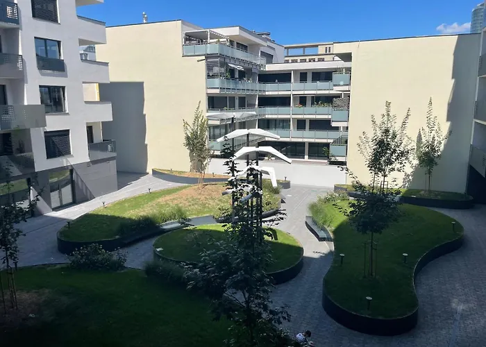 Sag In The Heart Of The Old Town Free Parking Free Wi-fi Apartmán Bratislava